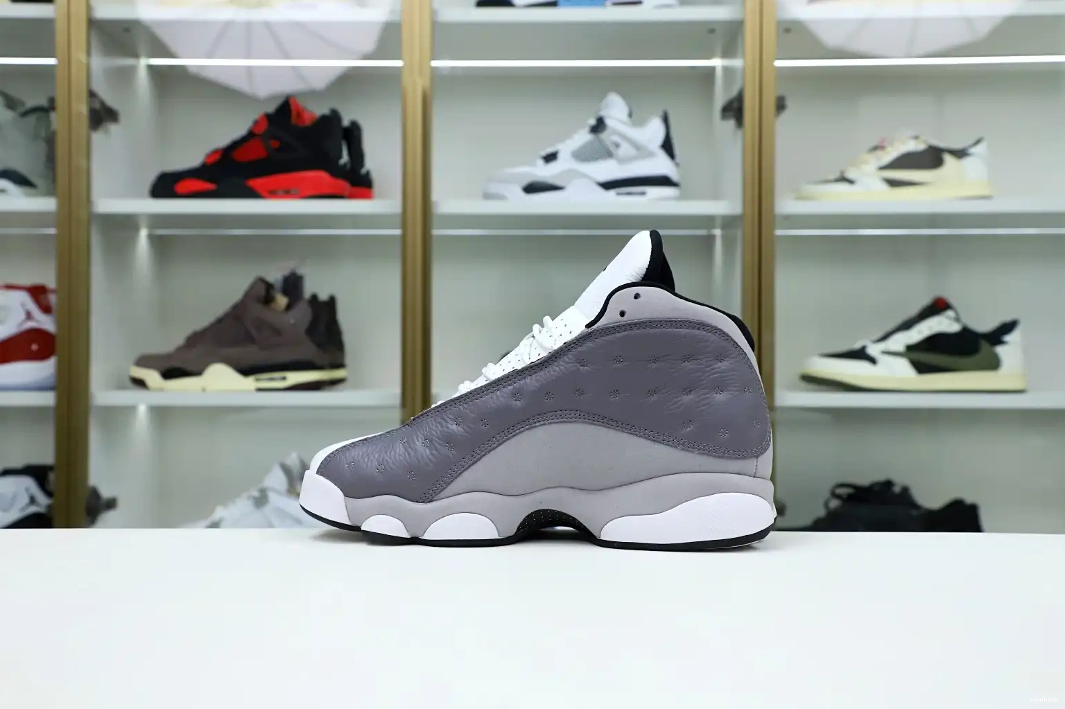 13 RETRO 'ATMOSPHERE -414571-016 AIR Kimikick JORDAN GREY' 0418